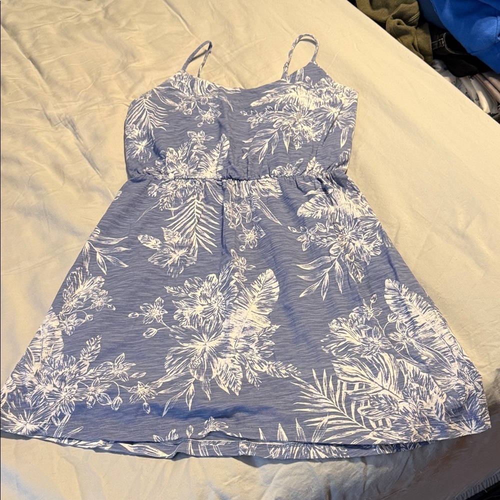 Old Navy Blue and White Floral Maxi Dress